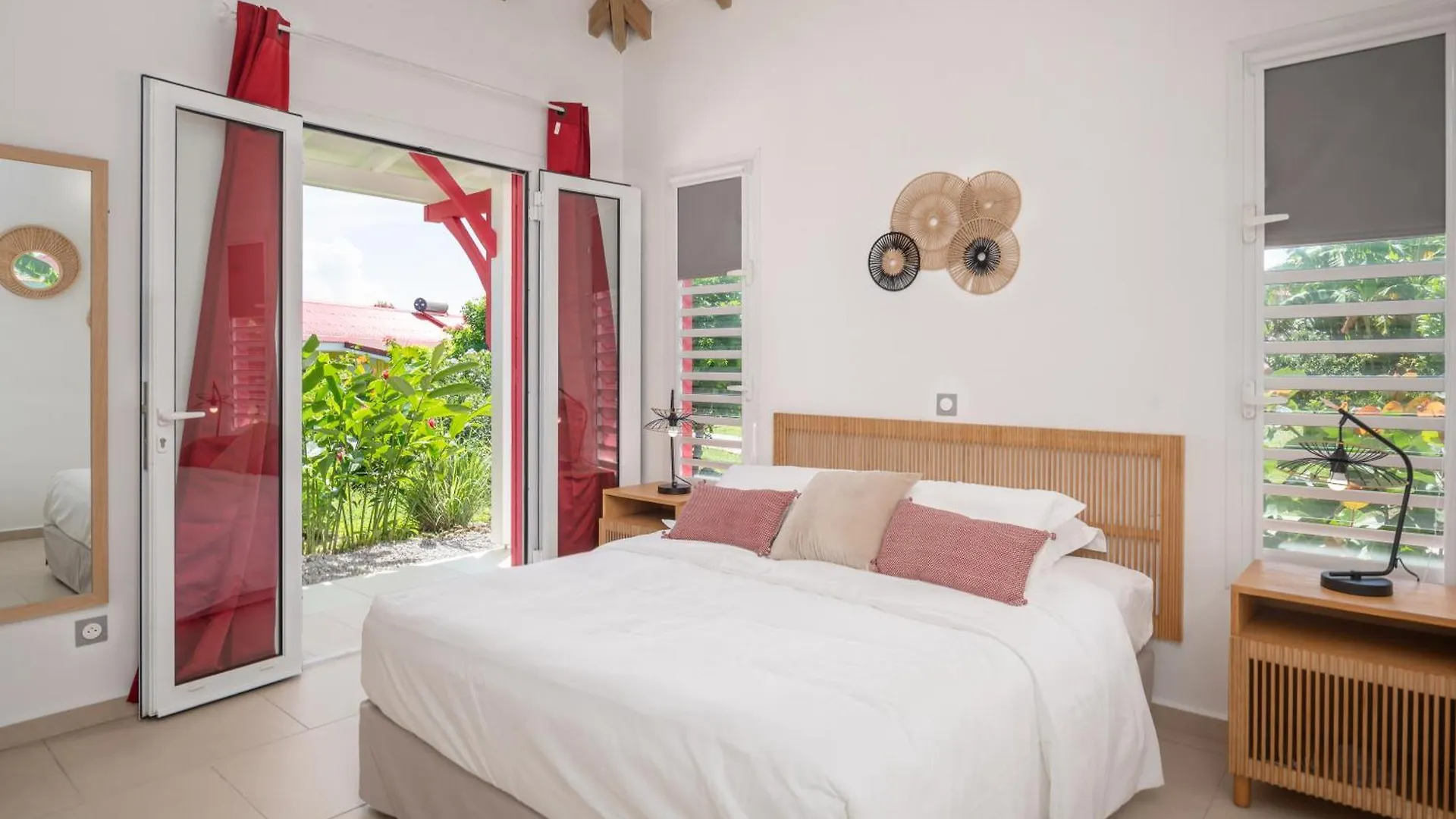 Residence Les Essences De Menard Saint-Louis 0*,